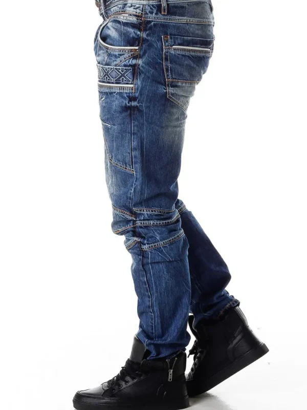 Latemar Jeans - Bla^Cipo & Baxx Hot